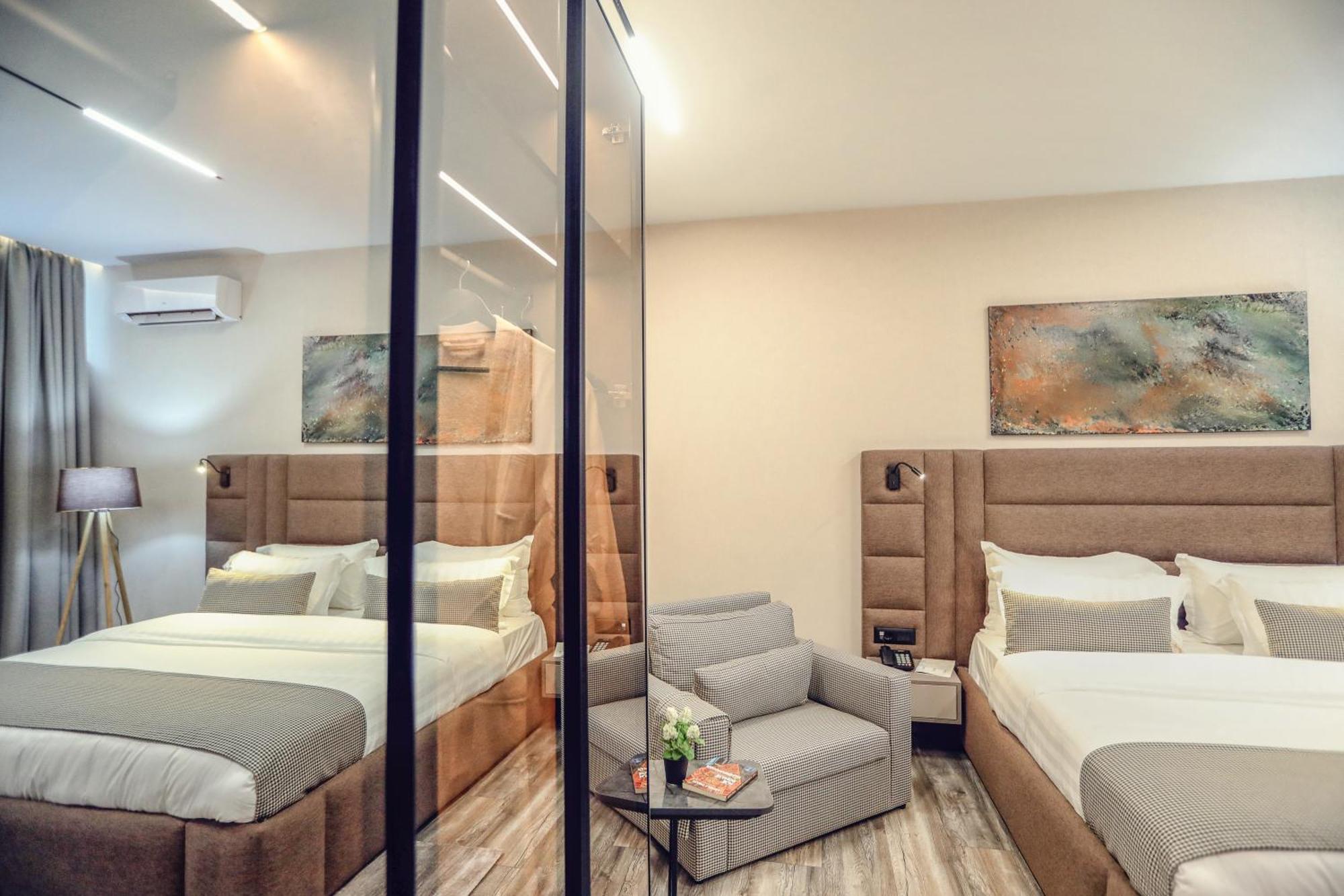 Hotel Dirista ชโคเดอร์ ภายนอก รูปภาพ