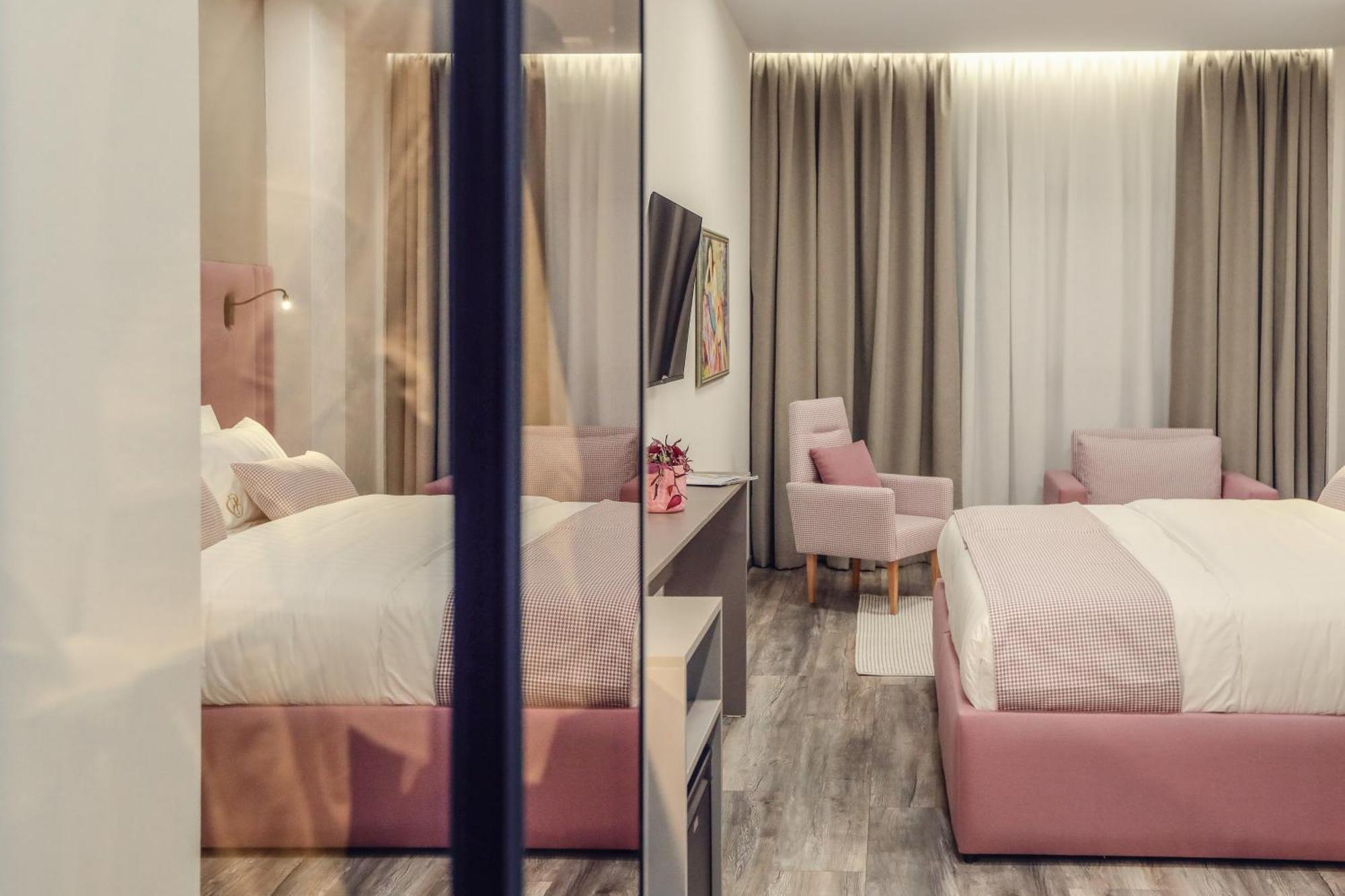 Hotel Dirista ชโคเดอร์ ภายนอก รูปภาพ