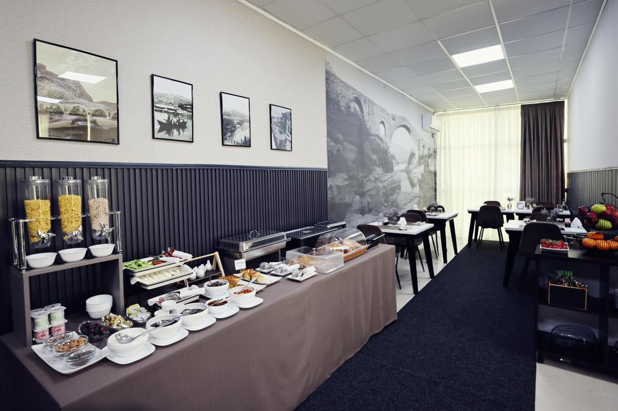 Hotel Dirista ชโคเดอร์ ภายนอก รูปภาพ